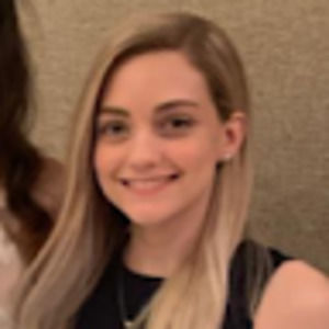 Meet your Posher, Carolina